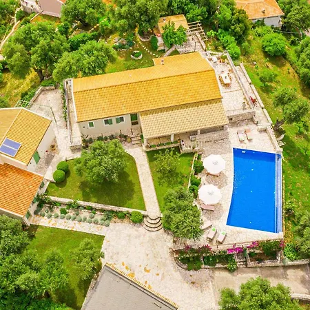Fonesei Villa Kalami (Corfu)